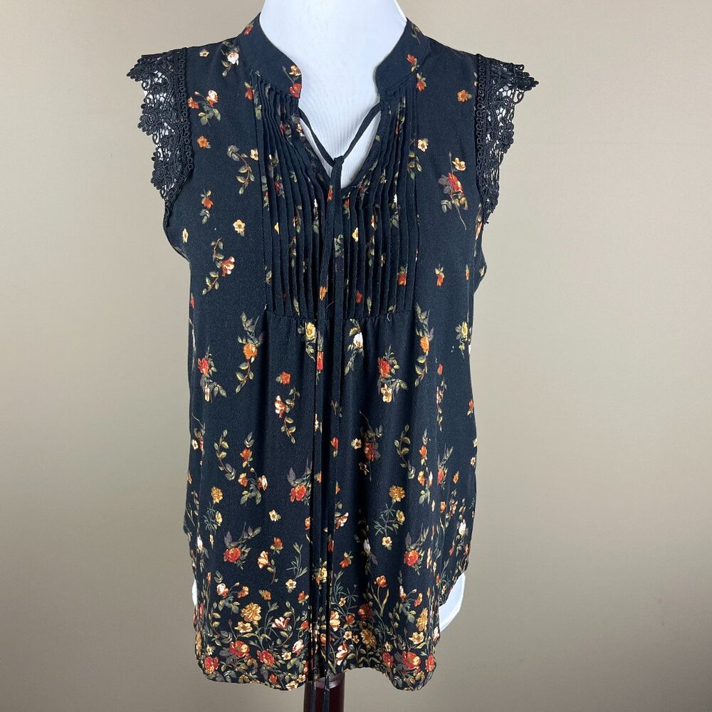 Blu Pepper Sleeveless Blouse Size S Black Green Gold, Floral Print, V-neck